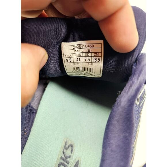 Brooks Women 9.5 Comfy footwear - Picture 5 of 10